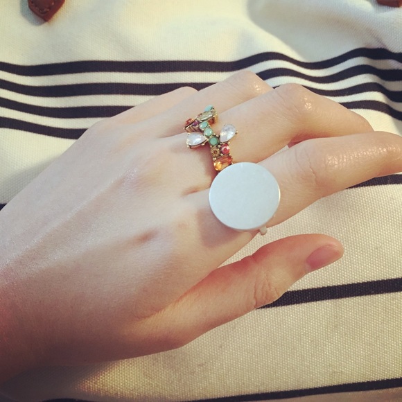 Madewell solid circle Rings - Picture 3 of 8